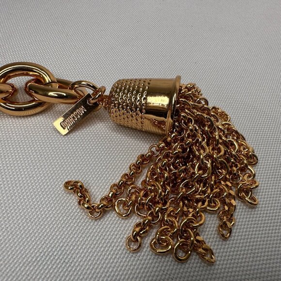 AW23 Moschino Couture Jeremy Scott Gold Sewing W/ Pins And Thimbles Charms Belt main image 9
